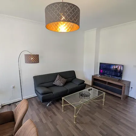 Grosse Frisch Renoviert In Bester Lage * 바트잘츠우프렌