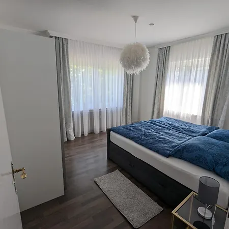 Grosse Frisch Renoviert In Bester Lage 아파트 바트잘츠우프렌