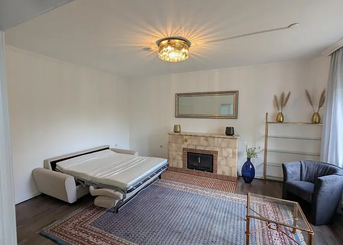 Grosse Frisch Renoviert In Bester Lage